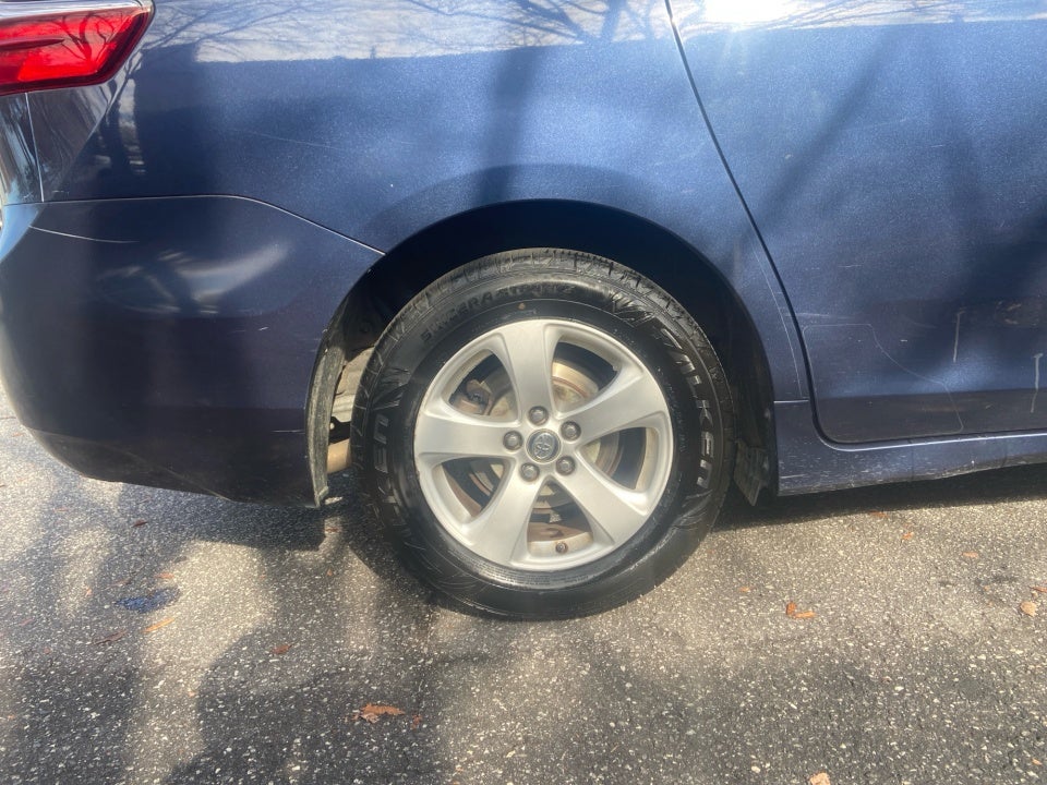 2018 Toyota Sienna LE 8 Passenger