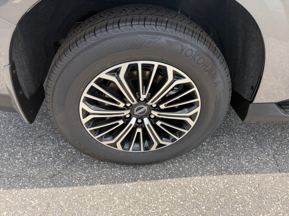 2026 Nissan Armada Platinum