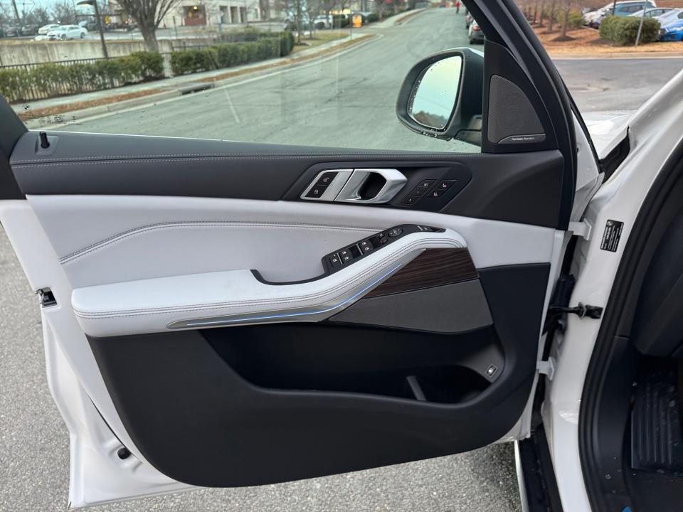 2026 BMW X5 PHEV xDrive50e