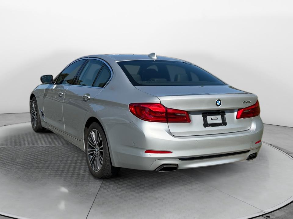 2017 BMW 540i 540i
