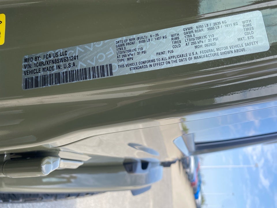 2025 Jeep Wrangler 4-Door Recon 4x4