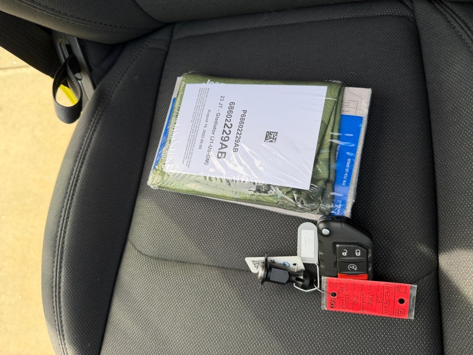 2023 Jeep Gladiator Sport S 4x4