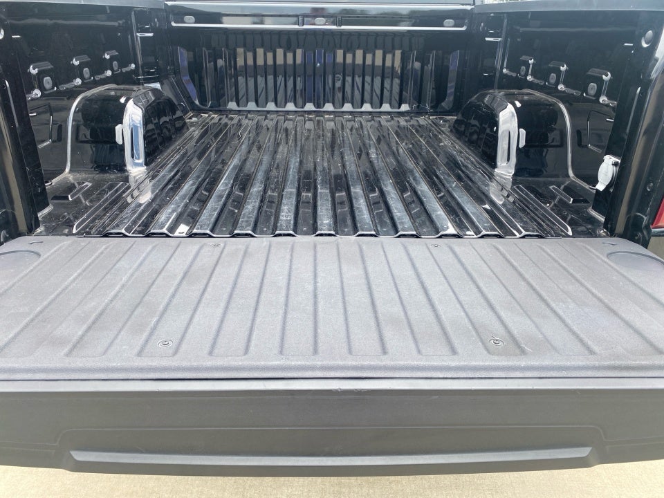 2022 Chevrolet Silverado 1500 4WD Crew Cab Short Bed LT with 2FL