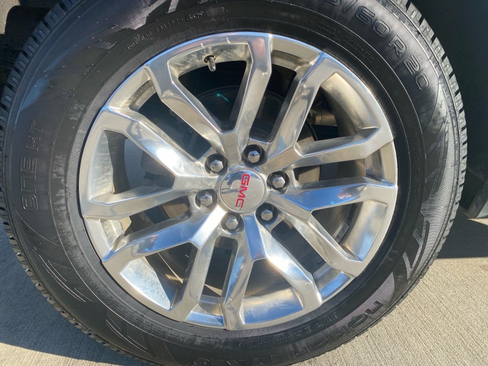 2022 GMC Sierra 1500 Limited 4WD Crew Cab Short Box SLT