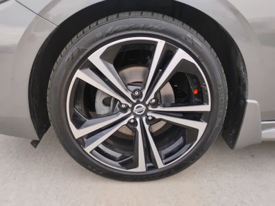 2021 Nissan Sentra SR Xtronic CVT