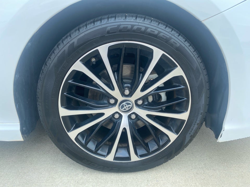2019 Toyota Camry SE
