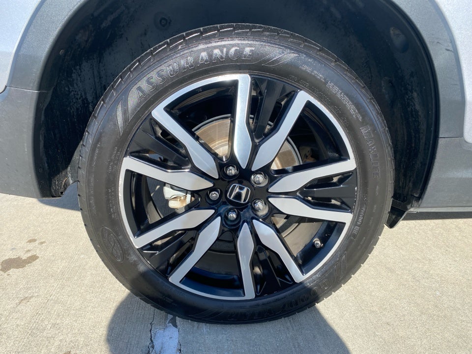 2020 Honda Pilot AWD Touring 8 Passenger