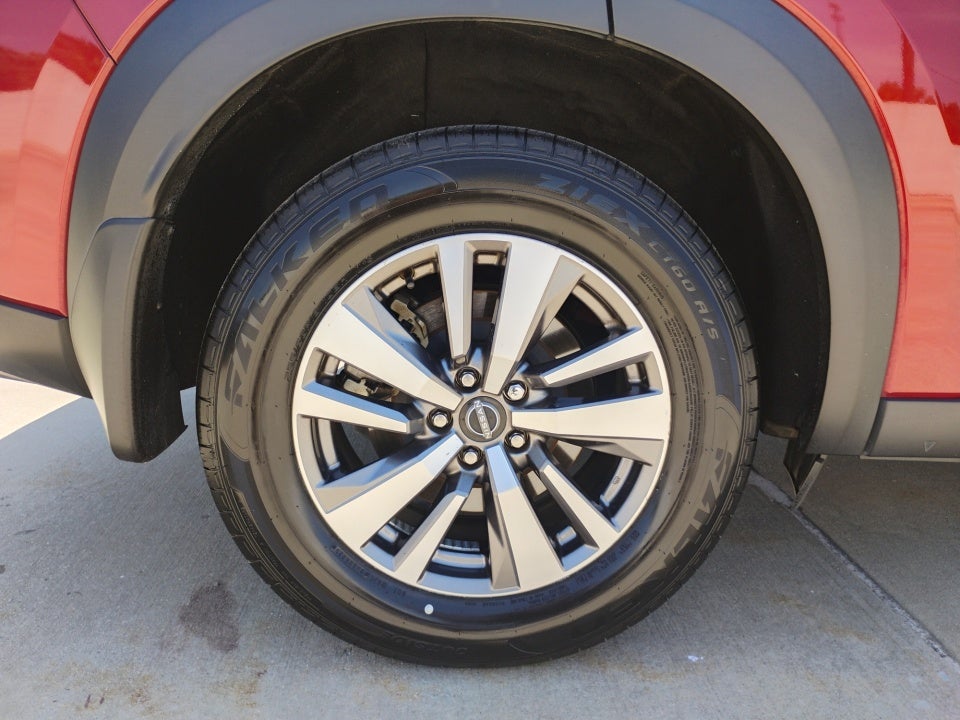 2022 Nissan Pathfinder SL 4WD