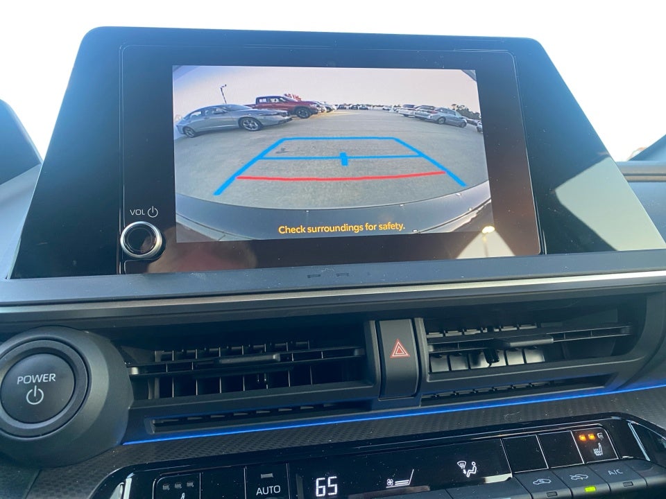 2024 Toyota Prius XLE