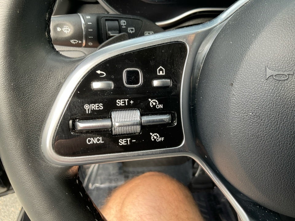 2020 Mercedes-Benz GLC 300 GLC 300