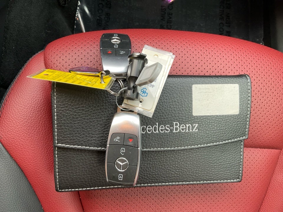 2020 Mercedes-Benz GLC 300 GLC 300