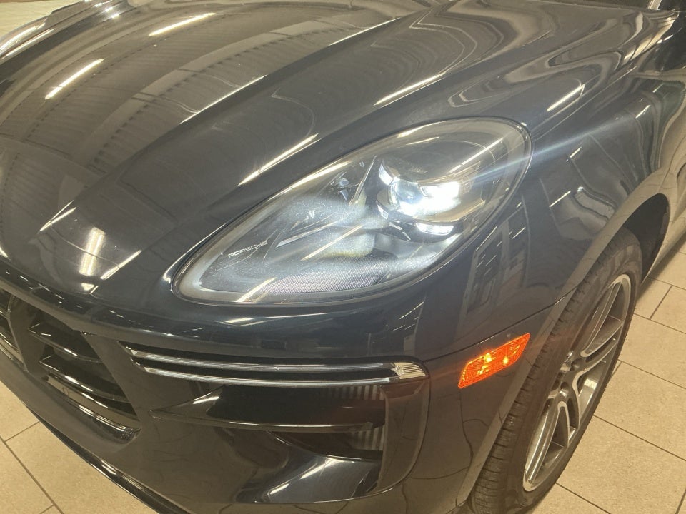 2020 Porsche Macan Turbo