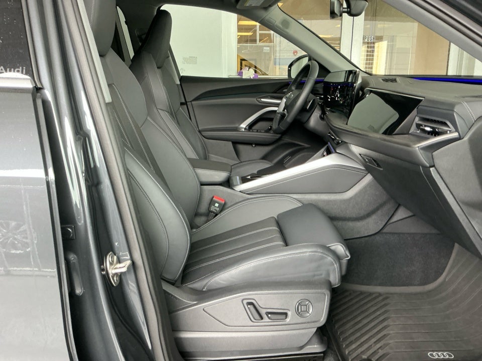 2025 Audi All-new Q5 Premium Plus TFSI quattro S tronic