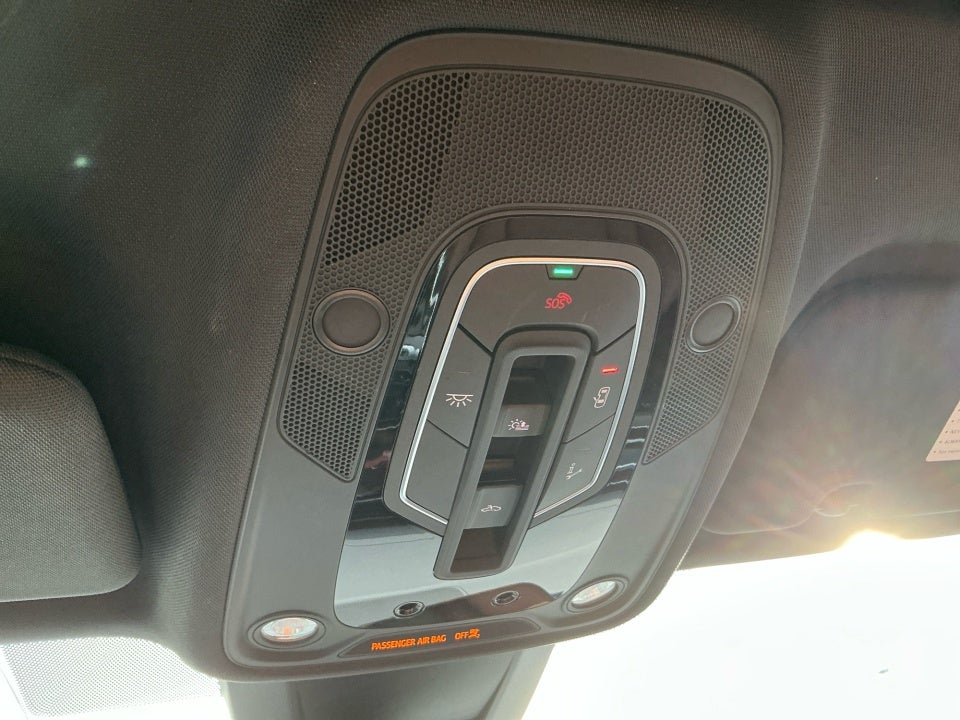 2025 Audi Q8 Premium 55 TFSI quattro