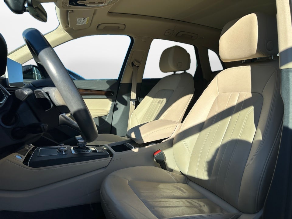 2019 Audi Q5 45 Premium