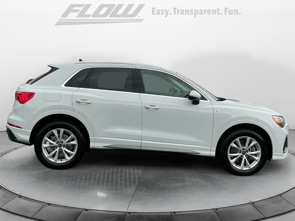 2022 Audi Q3 S line Premium