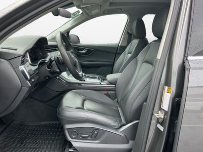 2023 Audi Q7 Premium Plus