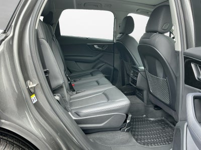 2023 Audi Q7 Premium Plus
