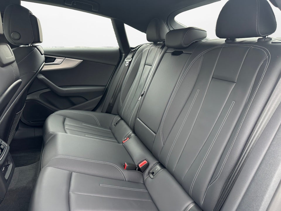 2025 Audi A5 Sportback Premium 45 TFSI S line quattro S tronic