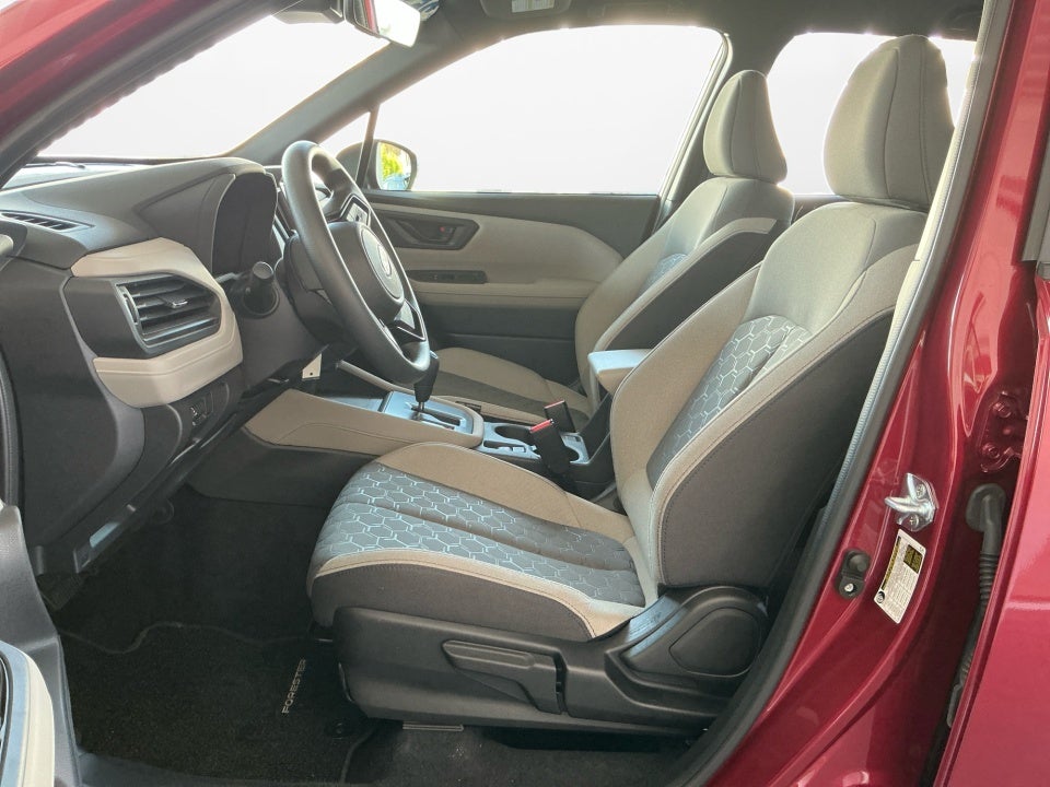 2025 Subaru Forester AWD