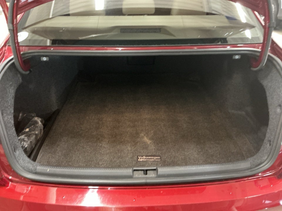 2017 Volkswagen Passat 1.8T SEL Premium