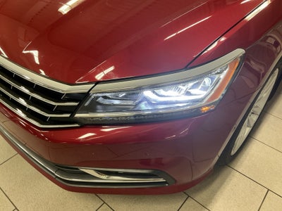 2017 Volkswagen Passat 1.8T SEL Premium