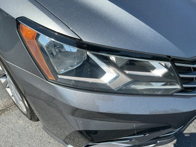 2017 Volkswagen Passat 1.8T R-Line