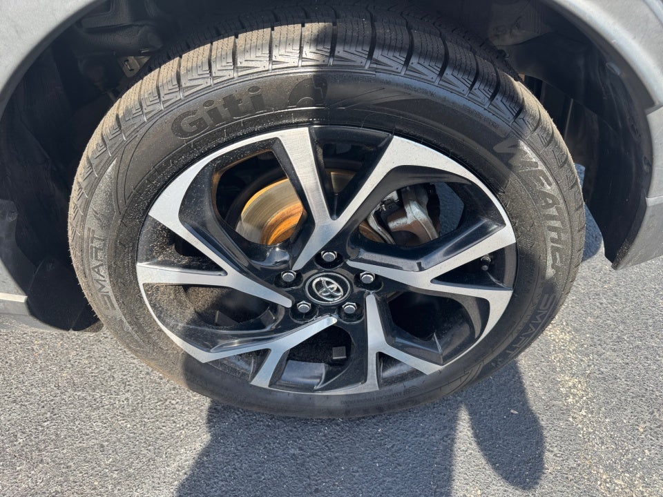 2018 Toyota C-HR XLE