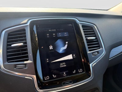 2019 Volvo XC90 Momentum