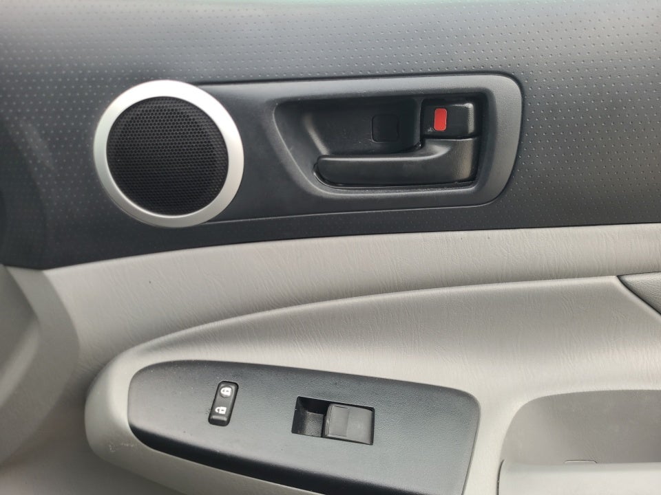 2015 Toyota Tacoma Base V6