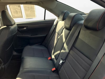 2016 Toyota Camry SE