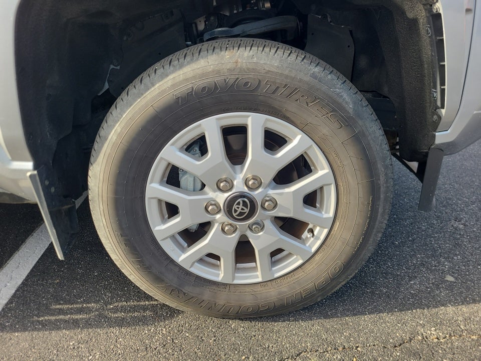 2024 Toyota Tacoma SR5