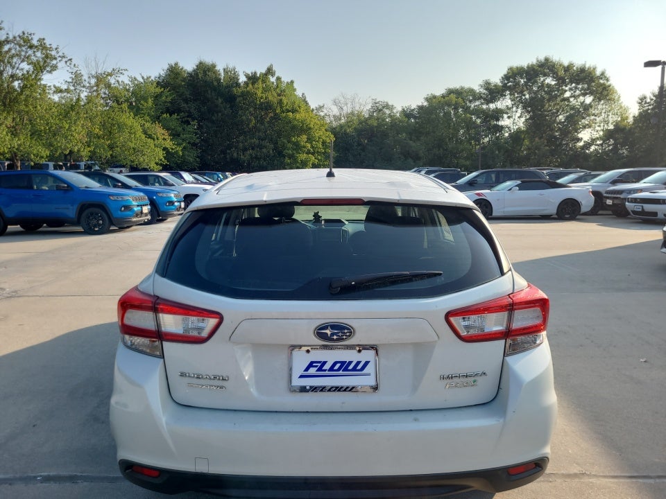 2017 Subaru Impreza 2.0i (CVT)