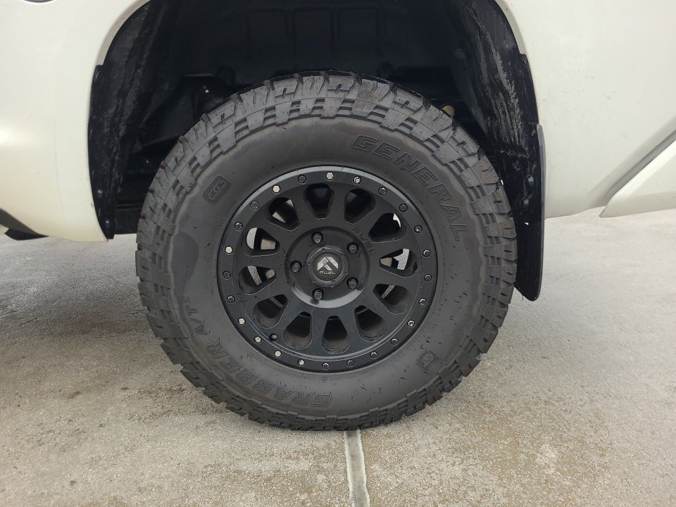 2017 Toyota Tundra 1794 5.7L V8