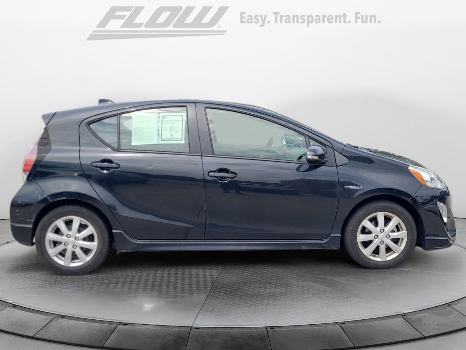 2017 Toyota Prius c Three