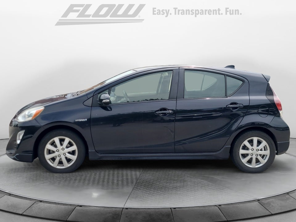 2017 Toyota Prius c Three