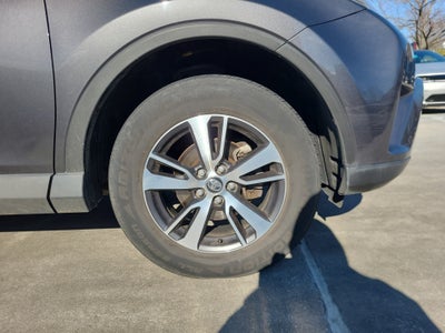 2016 Toyota RAV4 XLE