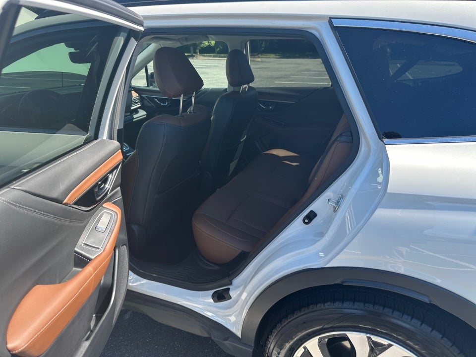 2022 Subaru Outback Touring