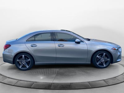 2020 Mercedes-Benz A 220 A 220