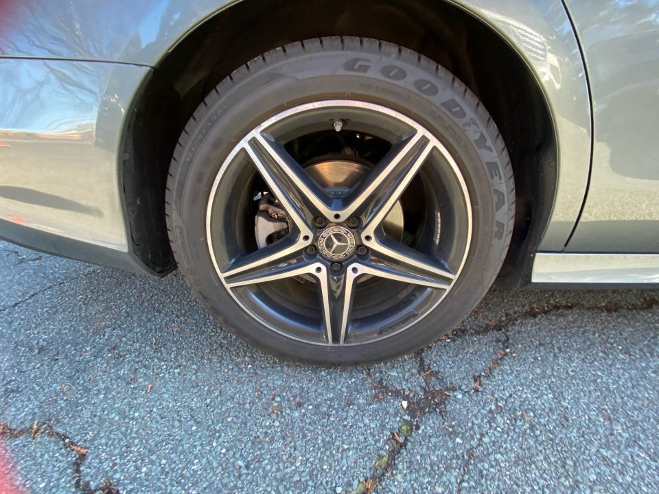 2019 Mercedes-Benz E 300 E 300