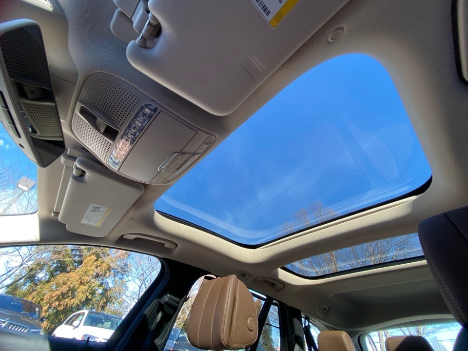 2017 Mercedes-Benz E 400 4MATIC®