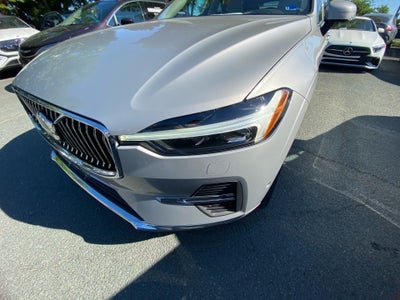 2022 Volvo XC60 B5 Inscription