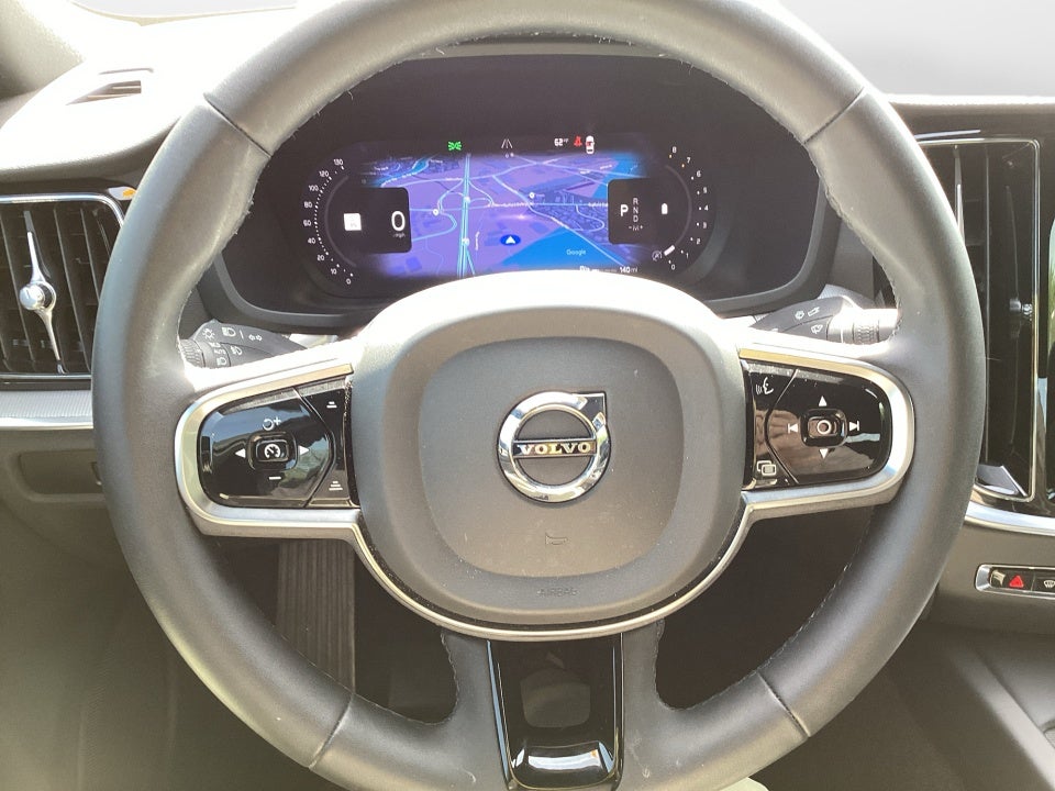 2024 Volvo S60 B5 Plus Black Edition