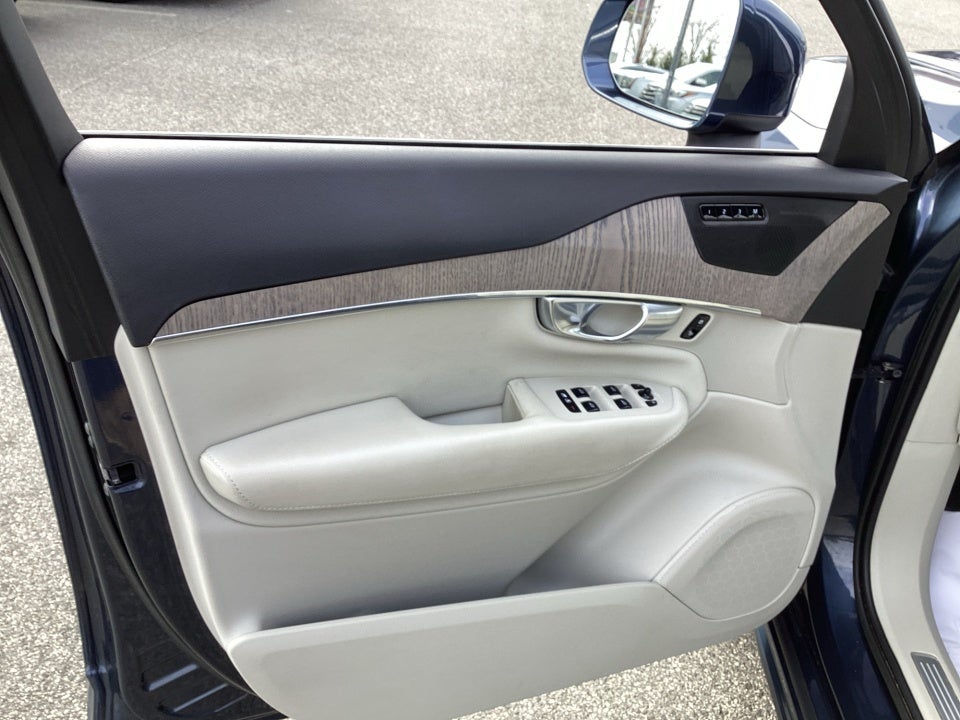 2023 Volvo XC90 B6 Plus 7-Seater