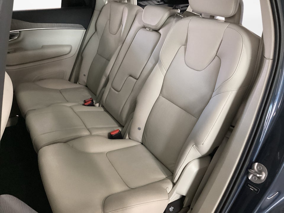 2023 Volvo XC90 Plus