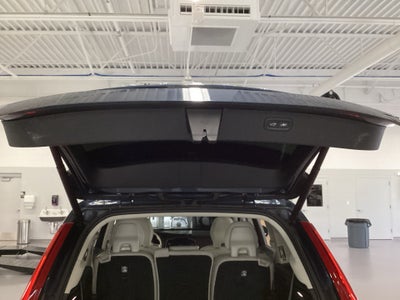 2023 Volvo XC90 Plus
