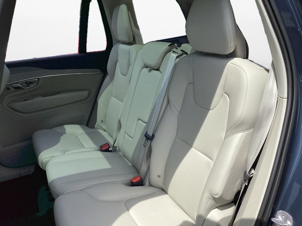 2023 Volvo XC90 B5 Core