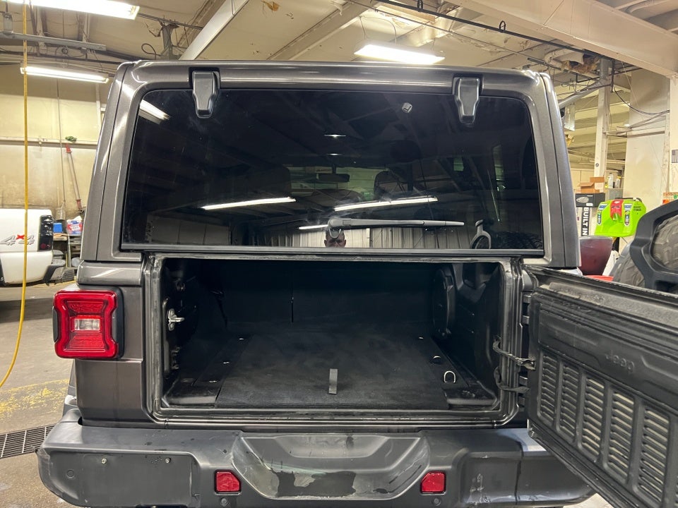 2018 Jeep Wrangler Unlimited Sahara 4x4