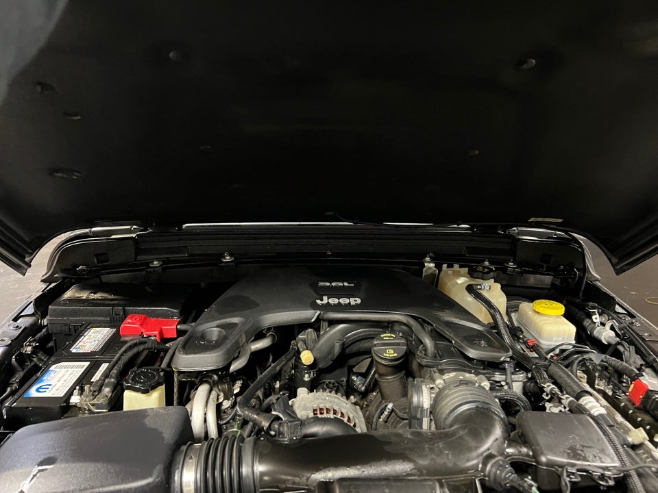 2018 Jeep Wrangler Unlimited Sahara 4x4