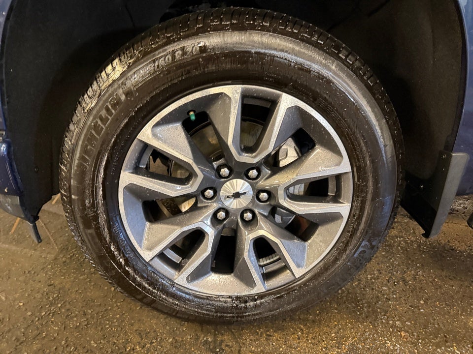 2021 Chevrolet Silverado 1500 4WD Crew Cab Short Bed RST